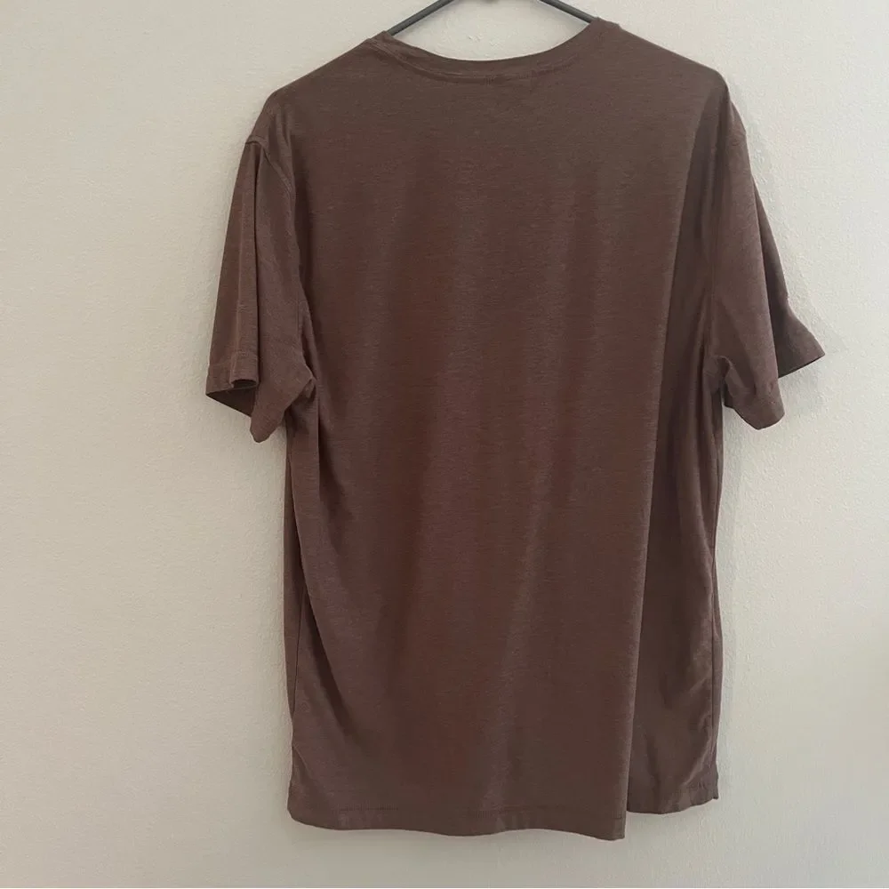Vuori strato tech tee brown short sleeve men’s size L - Picture 3 of 4